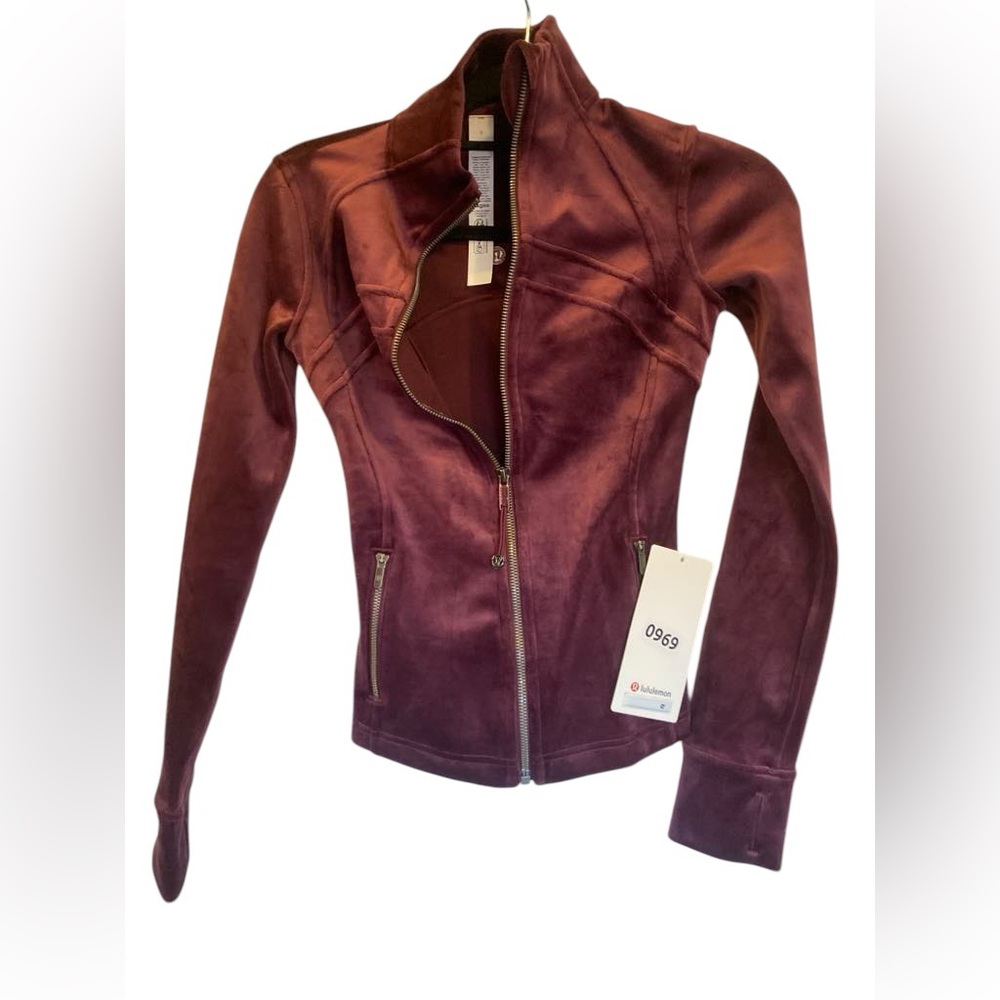 NWT Lululemon define jacket velvet Size 0